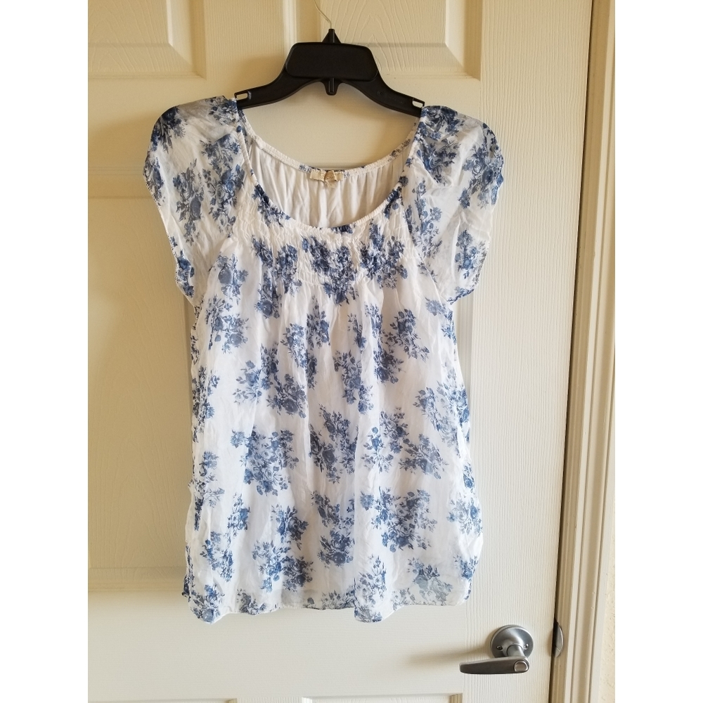 Guisy silk flowy floral blouse